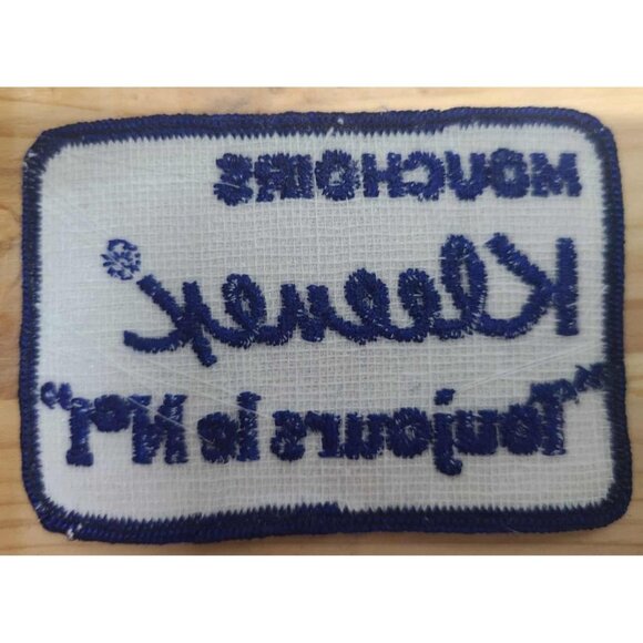 "Vintage Knitted Patch - 'Mouchoirs Klenek' Embroidered Fabric Badge - French - Picture 2 of 2